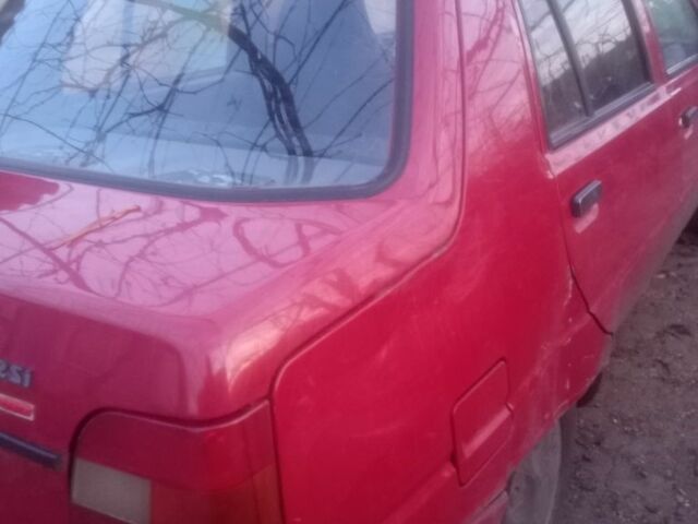 Красный ЗАЗ 1103 Славута, объемом двигателя 1 л и пробегом 75 тыс. км за 898 $, фото 2 на Automoto.ua