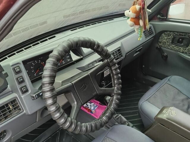 Червоний ЗАЗ 1103 Славута, об'ємом двигуна 1.2 л та пробігом 64 тис. км за 1396 $, фото 2 на Automoto.ua