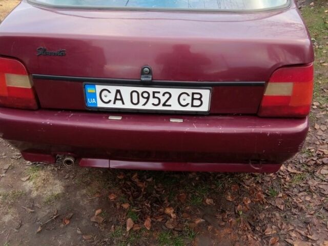 Красный ЗАЗ 1103 Славута, объемом двигателя 1.2 л и пробегом 92 тыс. км за 856 $, фото 5 на Automoto.ua