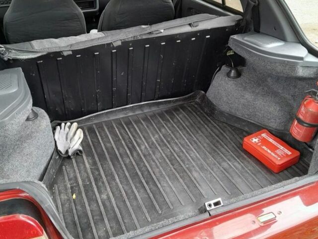 Красный ЗАЗ 1103 Славута, объемом двигателя 1.3 л и пробегом 3 тыс. км за 2100 $, фото 5 на Automoto.ua