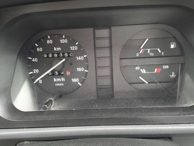 Красный ЗАЗ 1103 Славута, объемом двигателя 1.3 л и пробегом 3 тыс. км за 2100 $, фото 6 на Automoto.ua