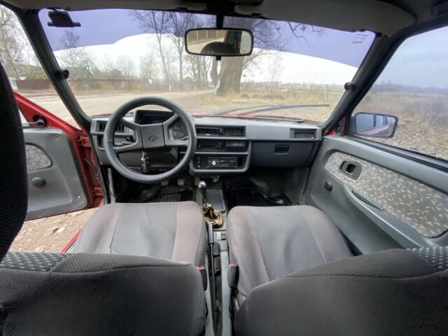 Червоний ЗАЗ 1103 Славута, об'ємом двигуна 1.2 л та пробігом 200 тис. км за 670 $, фото 8 на Automoto.ua