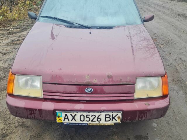 Красный ЗАЗ 1103 Славута, объемом двигателя 1.3 л и пробегом 206 тыс. км за 600 $, фото 4 на Automoto.ua