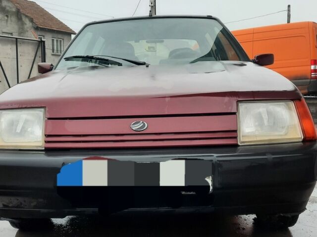 Красный ЗАЗ 1103 Славута, объемом двигателя 1.2 л и пробегом 153 тыс. км за 1550 $, фото 1 на Automoto.ua