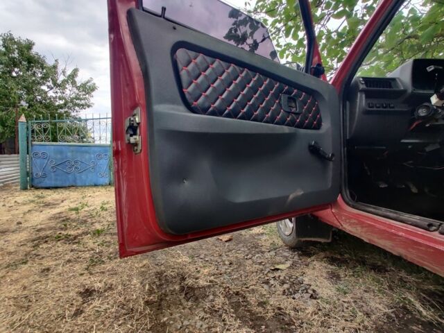 Червоний ЗАЗ 1103 Славута, об'ємом двигуна 1.2 л та пробігом 100 тис. км за 831 $, фото 8 на Automoto.ua