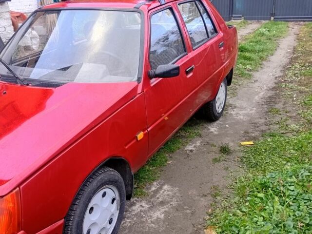 Красный ЗАЗ 1103 Славута, объемом двигателя 1.2 л и пробегом 49 тыс. км за 1500 $, фото 2 на Automoto.ua