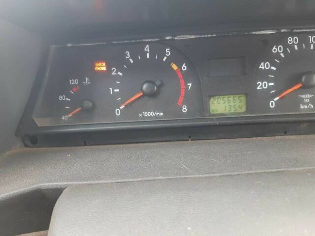 Красный ЗАЗ 1103 Славута, объемом двигателя 1.2 л и пробегом 205 тыс. км за 1087 $, фото 1 на Automoto.ua