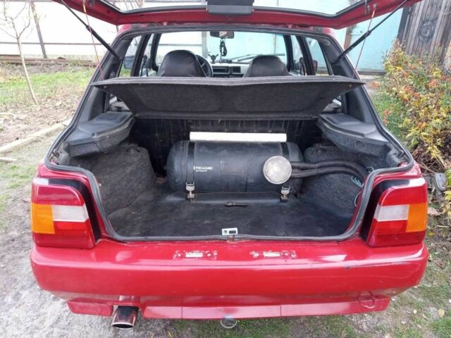 Красный ЗАЗ 1103 Славута, объемом двигателя 1.2 л и пробегом 3 тыс. км за 1150 $, фото 5 на Automoto.ua