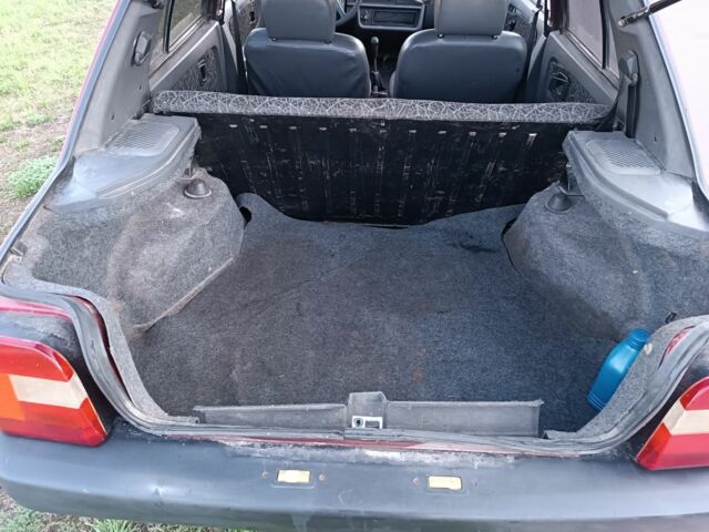 Красный ЗАЗ 1103 Славута, объемом двигателя 1.3 л и пробегом 150 тыс. км за 537 $, фото 9 на Automoto.ua