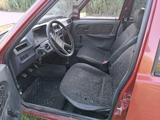 Красный ЗАЗ 1103 Славута, объемом двигателя 1.3 л и пробегом 150 тыс. км за 537 $, фото 10 на Automoto.ua