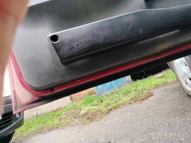 Червоний ЗАЗ 1103 Славута, об'ємом двигуна 0 л та пробігом 130 тис. км за 850 $, фото 4 на Automoto.ua