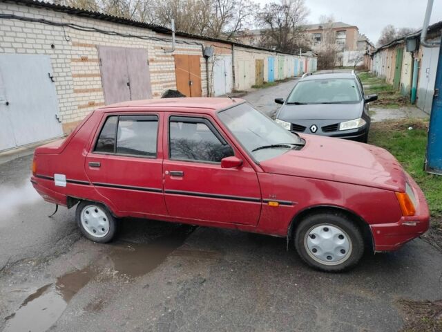 Червоний ЗАЗ 1103 Славута, об'ємом двигуна 0 л та пробігом 130 тис. км за 850 $, фото 13 на Automoto.ua