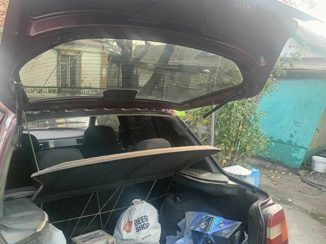 Красный ЗАЗ 1103 Славута, объемом двигателя 1.1 л и пробегом 176 тыс. км за 1100 $, фото 11 на Automoto.ua