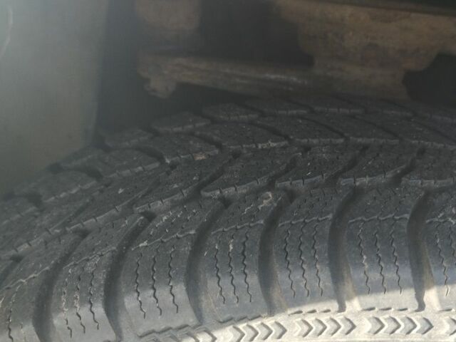 Красный ЗАЗ 1103 Славута, объемом двигателя 1 л и пробегом 111 тыс. км за 567 $, фото 2 на Automoto.ua