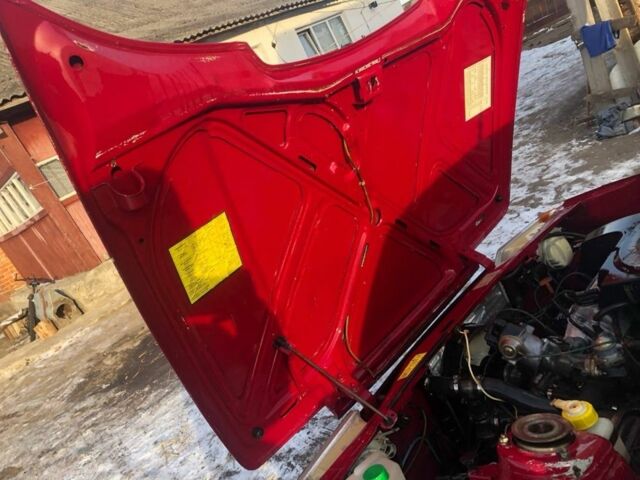 Красный ЗАЗ 1103 Славута, объемом двигателя 1.2 л и пробегом 2 тыс. км за 178 $, фото 1 на Automoto.ua