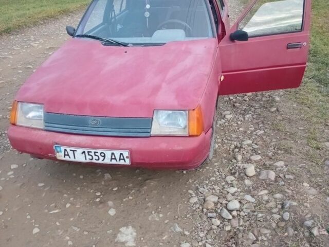 Красный ЗАЗ 1103 Славута, объемом двигателя 1.2 л и пробегом 103 тыс. км за 400 $, фото 3 на Automoto.ua