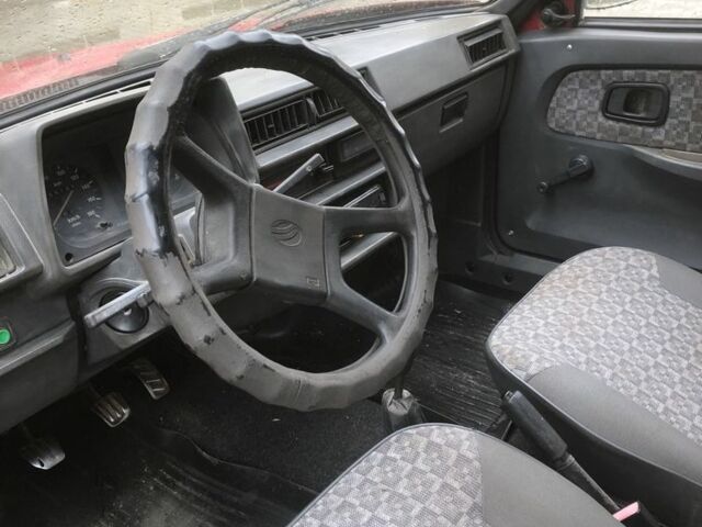 Червоний ЗАЗ 1103 Славута, об'ємом двигуна 1.2 л та пробігом 150 тис. км за 699 $, фото 6 на Automoto.ua