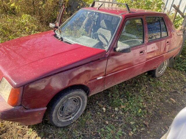 Красный ЗАЗ 1103 Славута, объемом двигателя 1.2 л и пробегом 110 тыс. км за 450 $, фото 1 на Automoto.ua