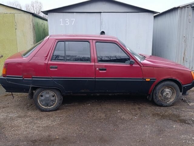 Красный ЗАЗ 1103 Славута, объемом двигателя 0 л и пробегом 117 тыс. км за 857 $, фото 5 на Automoto.ua