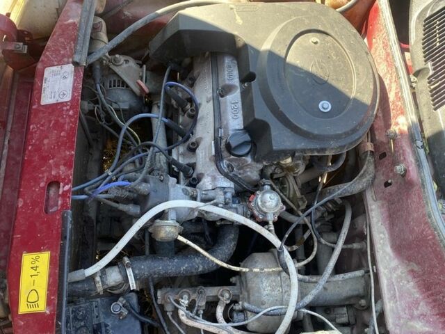 Красный ЗАЗ 1103 Славута, объемом двигателя 1.2 л и пробегом 110 тыс. км за 450 $, фото 3 на Automoto.ua