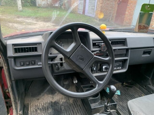 Червоний ЗАЗ 1103 Славута, об'ємом двигуна 1.2 л та пробігом 100 тис. км за 900 $, фото 3 на Automoto.ua