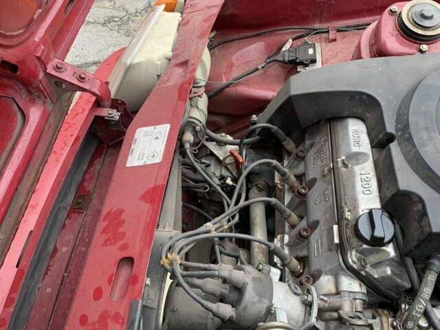 Червоний ЗАЗ 1103 Славута, об'ємом двигуна 1.2 л та пробігом 100 тис. км за 900 $, фото 6 на Automoto.ua