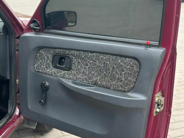 Красный ЗАЗ 1103 Славута, объемом двигателя 1.2 л и пробегом 63 тыс. км за 1428 $, фото 7 на Automoto.ua