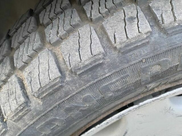 Червоний ЗАЗ 1103 Славута, об'ємом двигуна 1.2 л та пробігом 1 тис. км за 800 $, фото 4 на Automoto.ua