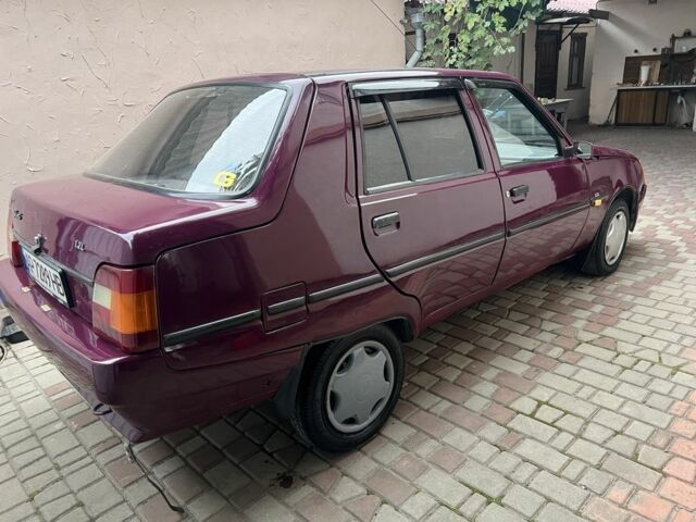 Красный ЗАЗ 1103 Славута, объемом двигателя 1.2 л и пробегом 82 тыс. км за 700 $, фото 1 на Automoto.ua