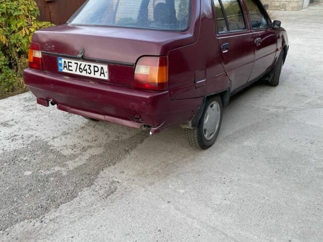 Червоний ЗАЗ 1103 Славута, об'ємом двигуна 1.2 л та пробігом 1 тис. км за 800 $, фото 3 на Automoto.ua