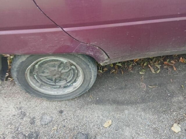 Красный ЗАЗ 1103 Славута, объемом двигателя 1.2 л и пробегом 2 тыс. км за 700 $, фото 3 на Automoto.ua