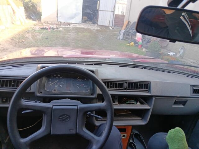 Красный ЗАЗ 1103 Славута, объемом двигателя 1.2 л и пробегом 140 тыс. км за 264 $, фото 4 на Automoto.ua