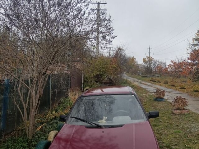 Красный ЗАЗ 1103 Славута, объемом двигателя 1.2 л и пробегом 200 тыс. км за 402 $, фото 3 на Automoto.ua