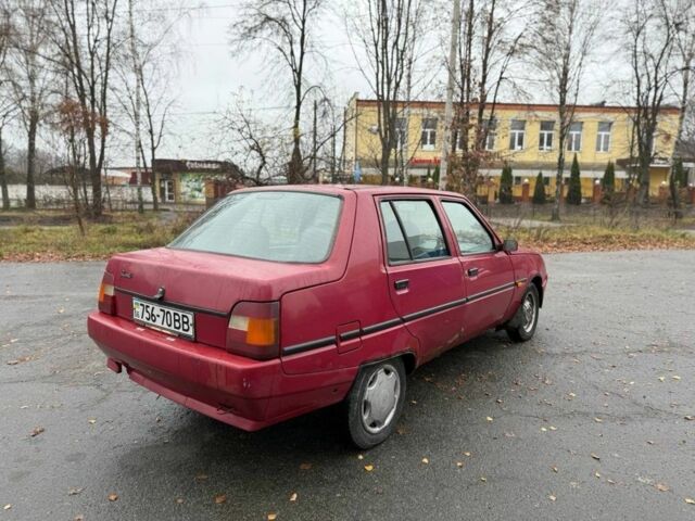 Красный ЗАЗ 1103 Славута, объемом двигателя 1.2 л и пробегом 85 тыс. км за 476 $, фото 1 на Automoto.ua