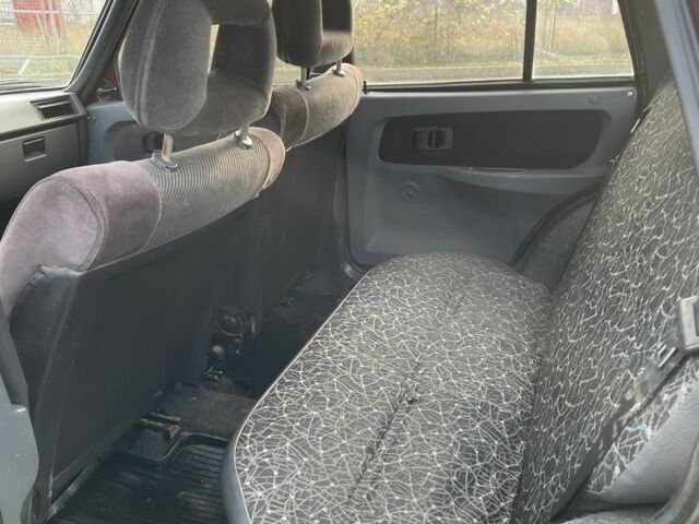 Красный ЗАЗ 1103 Славута, объемом двигателя 0 л и пробегом 200 тыс. км за 550 $, фото 7 на Automoto.ua