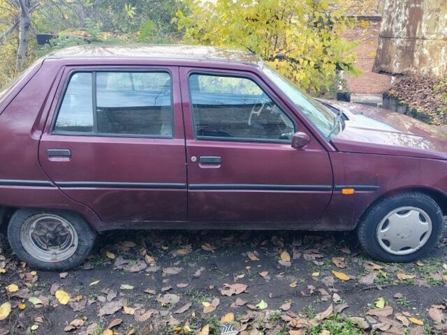 Червоний ЗАЗ 1103 Славута, об'ємом двигуна 0 л та пробігом 20 тис. км за 1300 $, фото 3 на Automoto.ua