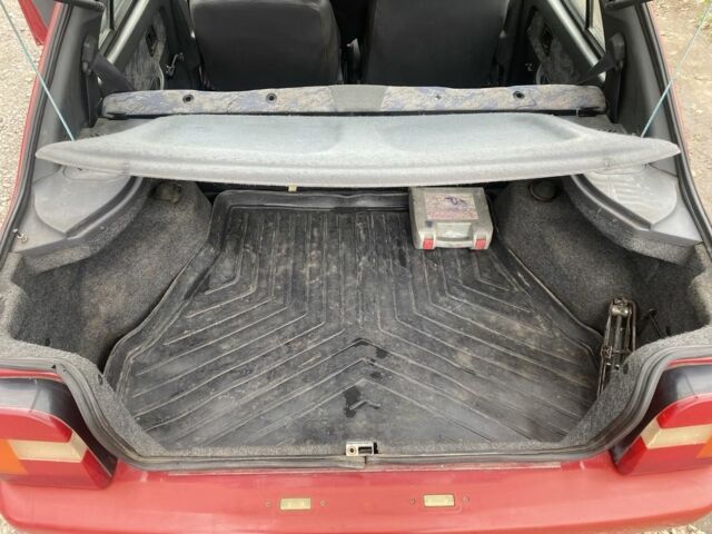 Красный ЗАЗ 1103 Славута, объемом двигателя 1.2 л и пробегом 140 тыс. км за 1000 $, фото 5 на Automoto.ua