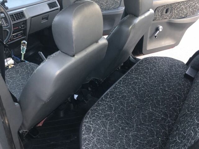 Червоний ЗАЗ 1103 Славута, об'ємом двигуна 1.2 л та пробігом 80 тис. км за 1799 $, фото 3 на Automoto.ua