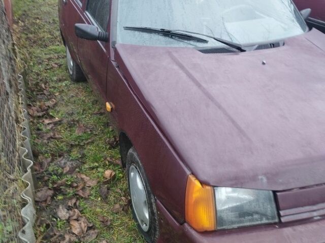 Красный ЗАЗ 1103 Славута, объемом двигателя 1.2 л и пробегом 2 тыс. км за 710 $, фото 2 на Automoto.ua