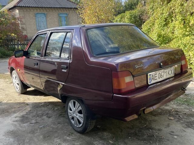 Червоний ЗАЗ 1103 Славута, об'ємом двигуна 1.2 л та пробігом 118 тис. км за 1250 $, фото 1 на Automoto.ua