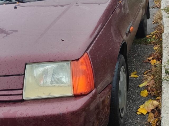 Червоний ЗАЗ 1103 Славута, об'ємом двигуна 1.2 л та пробігом 109 тис. км за 903 $, фото 6 на Automoto.ua