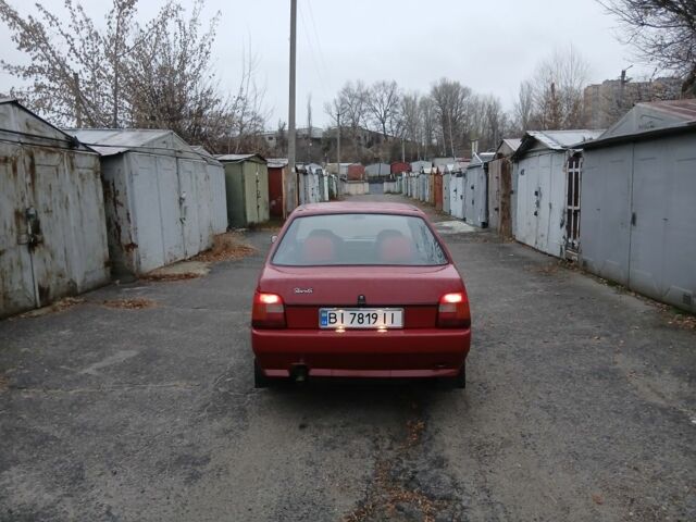 Красный ЗАЗ 1103 Славута, объемом двигателя 1.2 л и пробегом 65 тыс. км за 1800 $, фото 4 на Automoto.ua