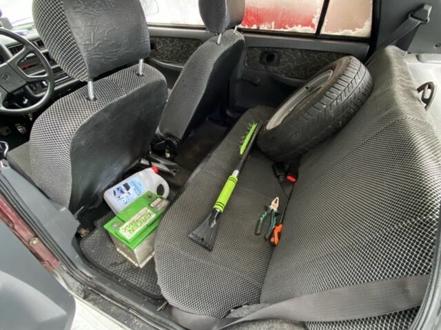 Червоний ЗАЗ 1103 Славута, об'ємом двигуна 1.2 л та пробігом 219 тис. км за 400 $, фото 4 на Automoto.ua