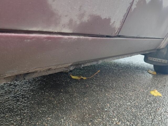 Червоний ЗАЗ 1103 Славута, об'ємом двигуна 1.2 л та пробігом 109 тис. км за 903 $, фото 2 на Automoto.ua