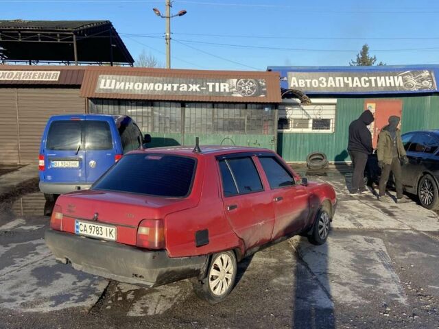 Красный ЗАЗ 1103 Славута, объемом двигателя 1.2 л и пробегом 171 тыс. км за 1085 $, фото 3 на Automoto.ua