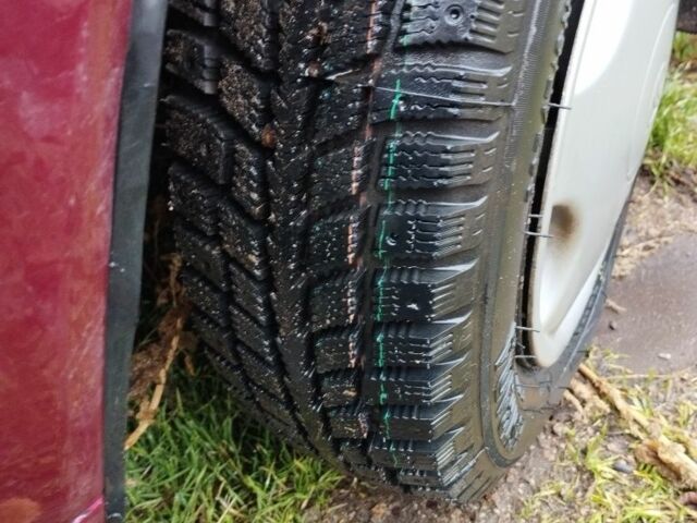 Красный ЗАЗ 1103 Славута, объемом двигателя 1.2 л и пробегом 140 тыс. км за 1000 $, фото 2 на Automoto.ua