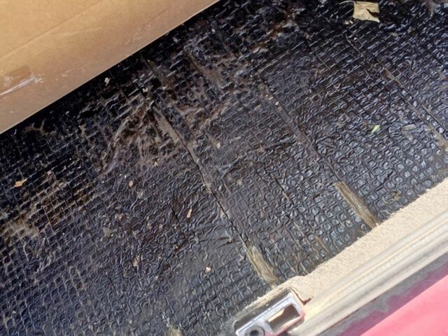 Красный ЗАЗ 1103 Славута, объемом двигателя 0 л и пробегом 200 тыс. км за 713 $, фото 6 на Automoto.ua