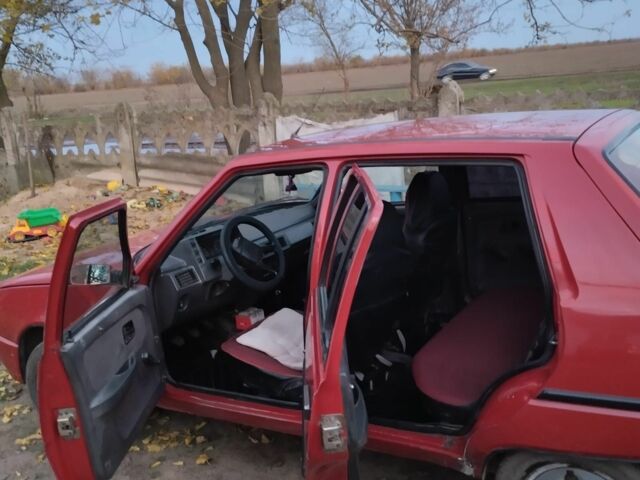 Червоний ЗАЗ 1103 Славута, об'ємом двигуна 0 л та пробігом 127 тис. км за 1191 $, фото 7 на Automoto.ua