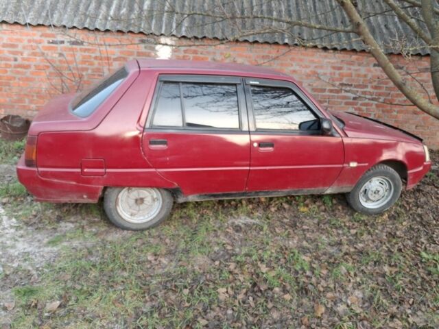 Червоний ЗАЗ 1103 Славута, об'ємом двигуна 1.3 л та пробігом 3 тис. км за 473 $, фото 1 на Automoto.ua