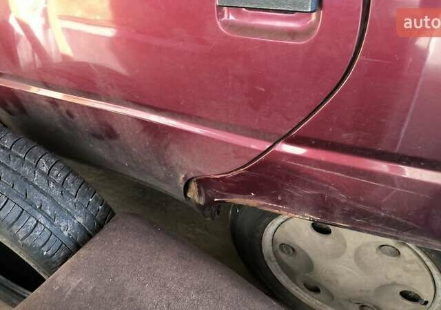 Красный ЗАЗ 1103 Славута, объемом двигателя 1.1 л и пробегом 200 тыс. км за 1200 $, фото 4 на Automoto.ua